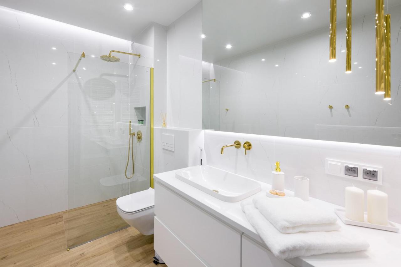 Golden Star Apartment Krakow Ngoại thất bức ảnh