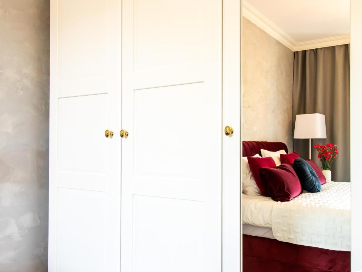 Golden Star Apartment Krakow Ngoại thất bức ảnh